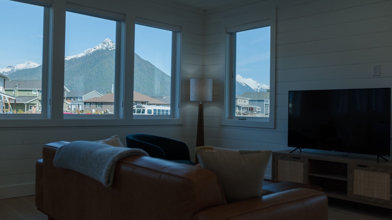 Photo of Livingroom in Sitka