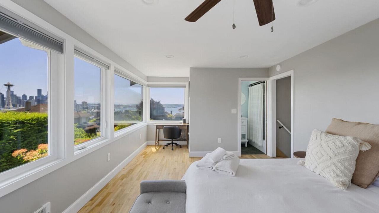 Photo of Bedroom in Lower Queen Anne