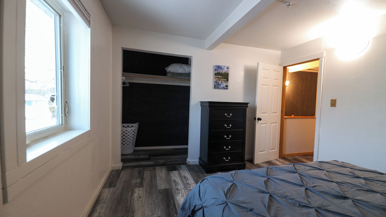 Photo of Bedroom in Fairbanks