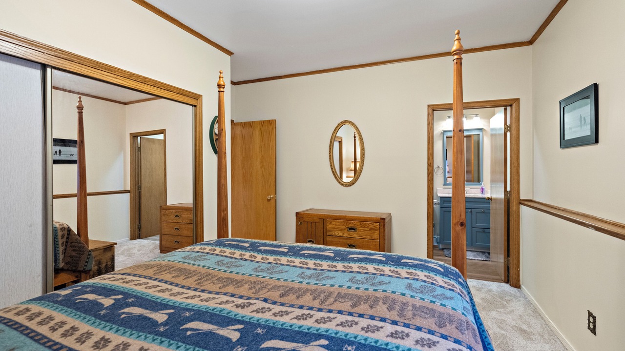 Photo of Bedroom in Spenard