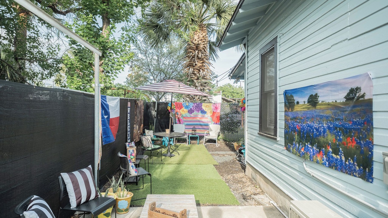 Photo of Outdoor in Government Hill