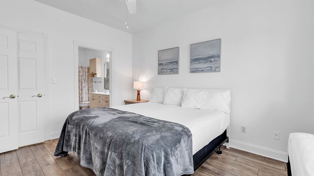 Photo of Bedroom in Central Myrtle Beach