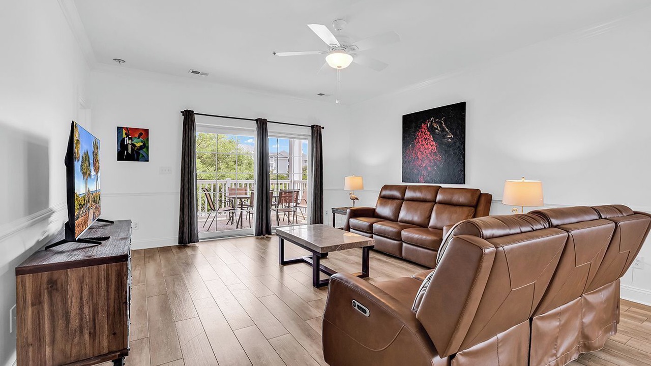 Photo of Livingroom in Central Myrtle Beach