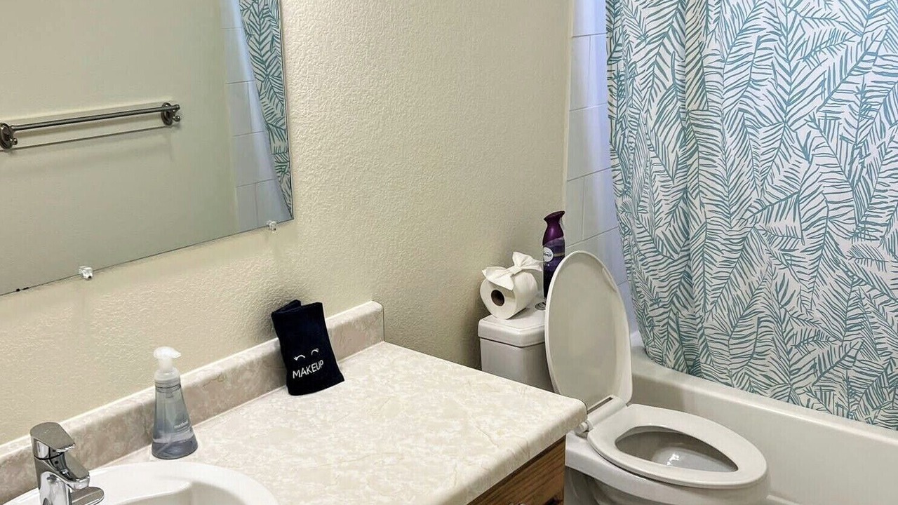 Photo of Bathroom in Fairview