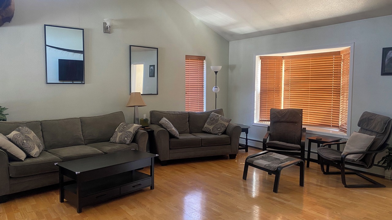 Photo of Livingroom in Kodiak
