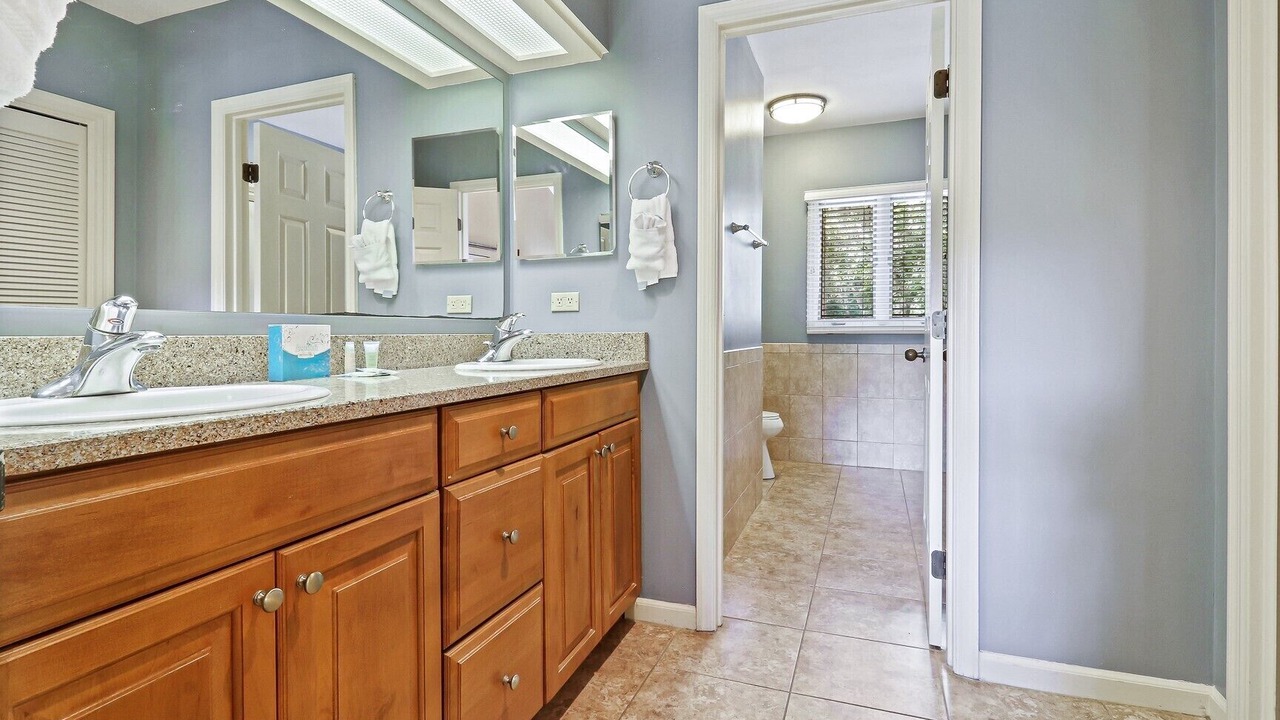Photo of Bathroom in Shipyard Plantation