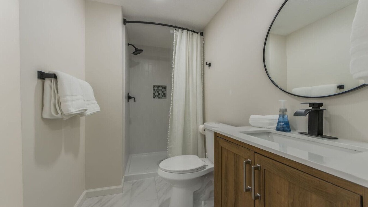 Photo of Bathroom in Pleasant Valley