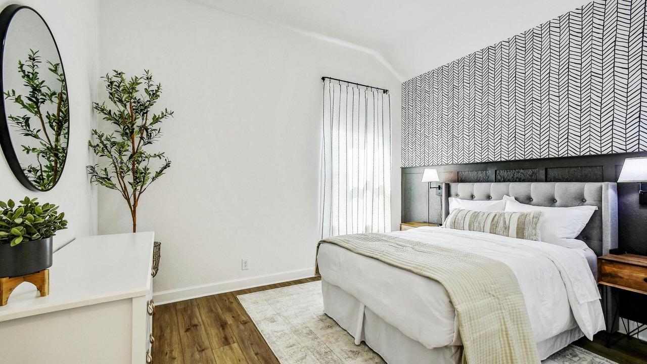 Photo of Bedroom in Spring Branch