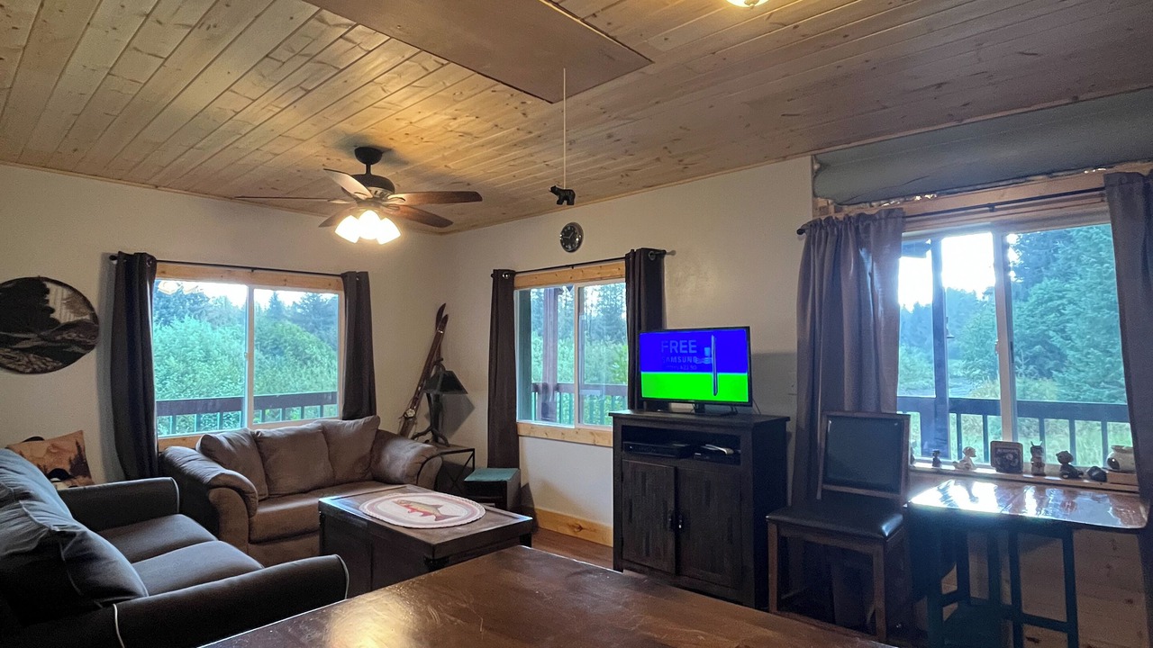 Photo of Livingroom in Gustavus