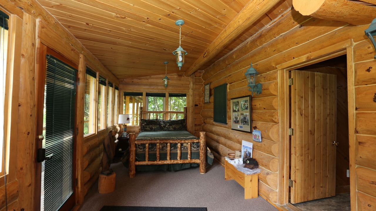 Photo of Bedroom in Anchor Point