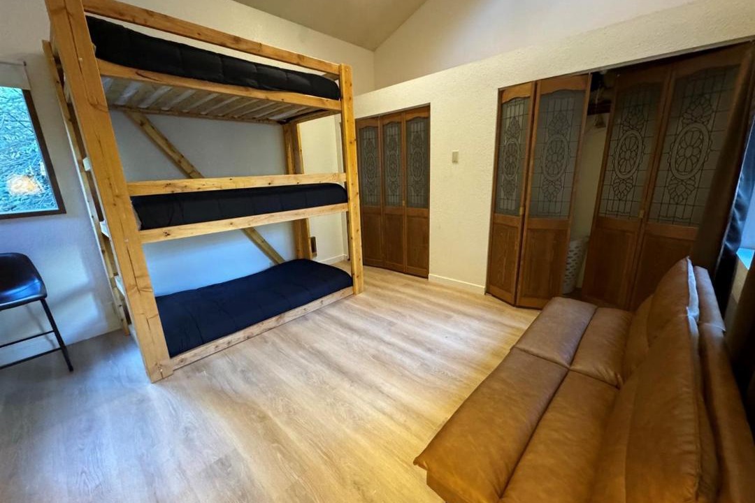 Photo of Bedroom in Nikiski