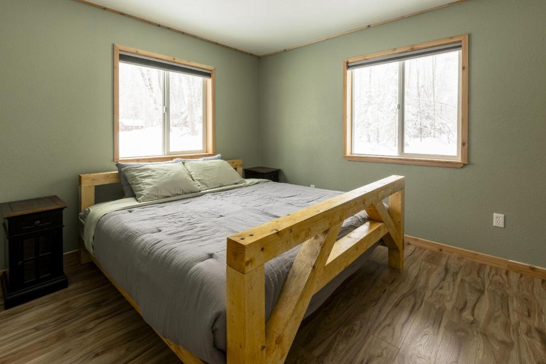 Photo of Bedroom in Talkeetna