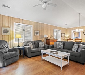 Cottage Shore Rental Beach 