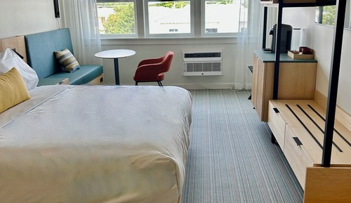 City View  Room, 1 King Bed, No Balcony