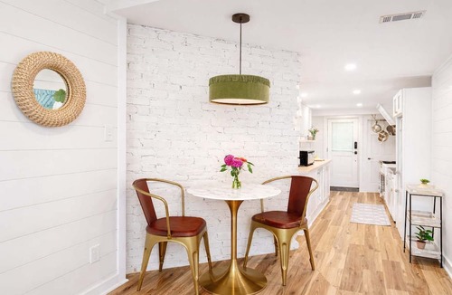 Midtown Apartment | Woody's Place