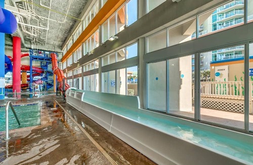 Myrtle Beach Condo | · NEW! Stunning Condo, Sleeps 6. Waterpark, Pools and Lazy Rivers!
