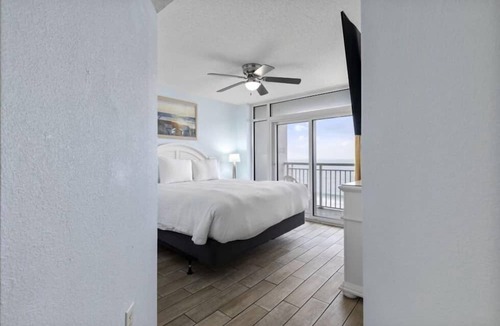 Myrtle Beach Condo | Breathtaking Oceanfront Condo Views w Pool | Atlantica Towers