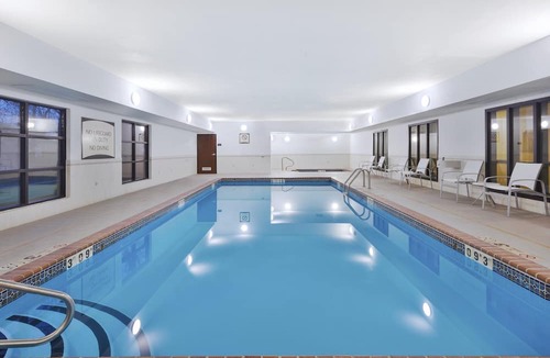 Columbia Condo | Equipped Suite near the University of Missouri | Fitness Center + Free Daily Breakfast