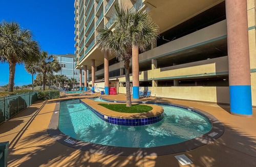 Ocean Drive Condo | 15% off 3-7 nights thru Aug. 2BR OF with OCEAN VIEW. Ocean Drive.