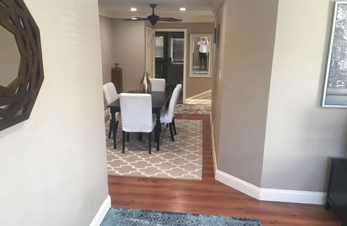 Neartown Condo | Montrose Hist Dist - Cozy 2 BRs apt