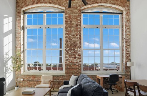 Judson Apartment | Bright and Elegant Abode Near DT GVL