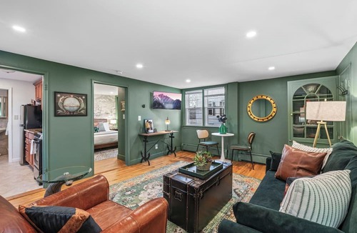 Salem Apartment | 1BR on Salem Common l Steps to Witch Museum and Downtown l Fenced in Yard