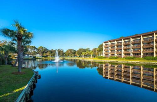 Folly Field House | Ocean view condo at beachfront resort with pool hot tub pickleball & tennis