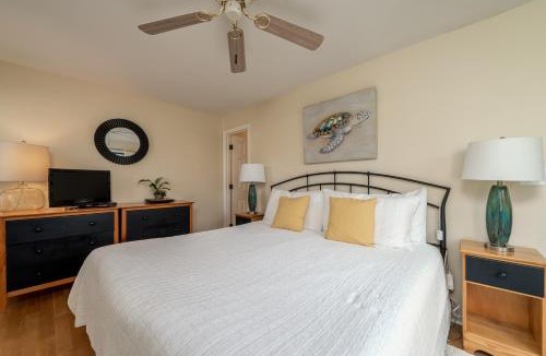 Sealoft Villas House | 915 Sealoft Villa