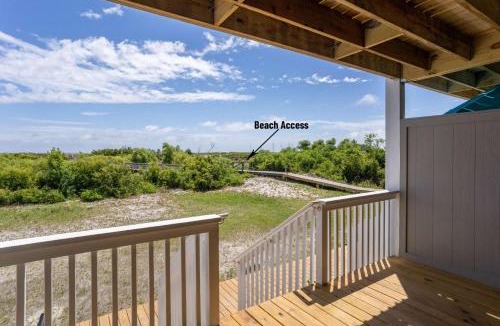 Oceanmarsh Subdivision House | Ocean Front on Harbor Island