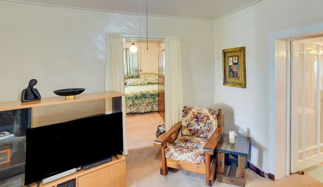 Great for Groups! Cordova Home Near Hiking