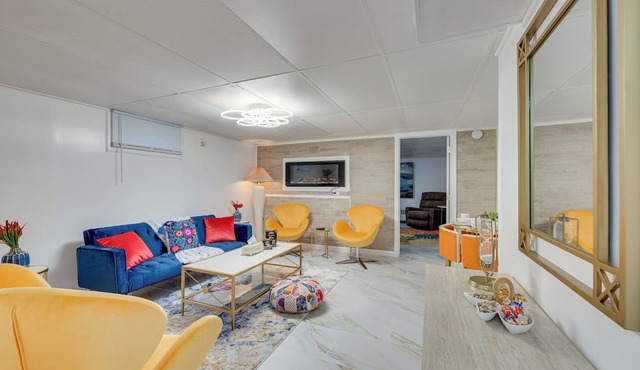 1 Mi to Downtown: Salem Vacation Rental!