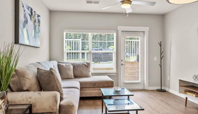 Reluxme | Gorgeous 2BR Condo in South Charlotte
