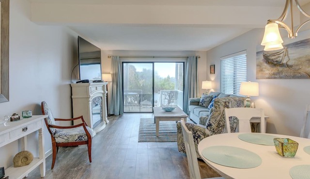 Swim & Relax: St Helena Island Gem w/Deck!