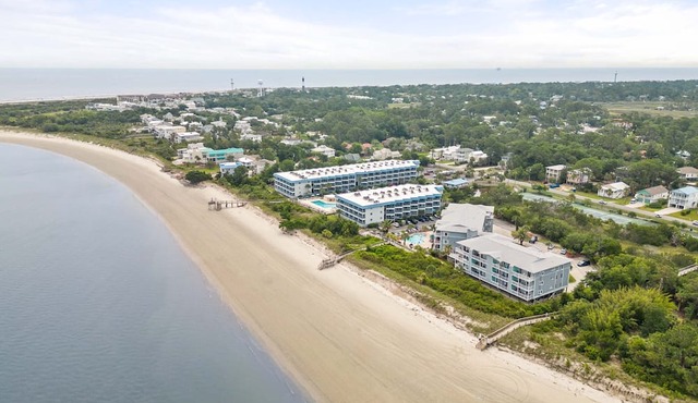 Beach Racquet A127 | Steps to the Beach + Pool!