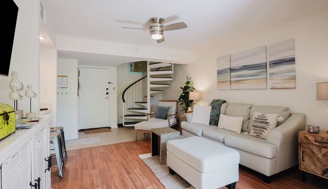 Shelter Cove 1 Bdrm/2 Bath - Pet Friendly! Access to Beach & Pool!
