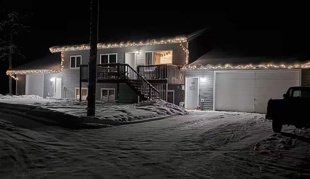 Aurora Lights on Rural 3 Acre Setting