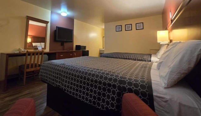2 Full Beds|Non-Smoking