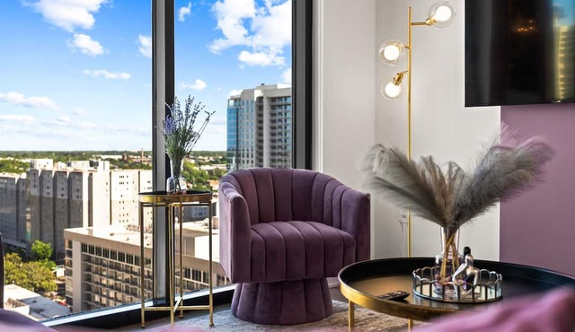 The Velvet Room | 17th Floor Luxury Condo | Skyline Views & Balcony